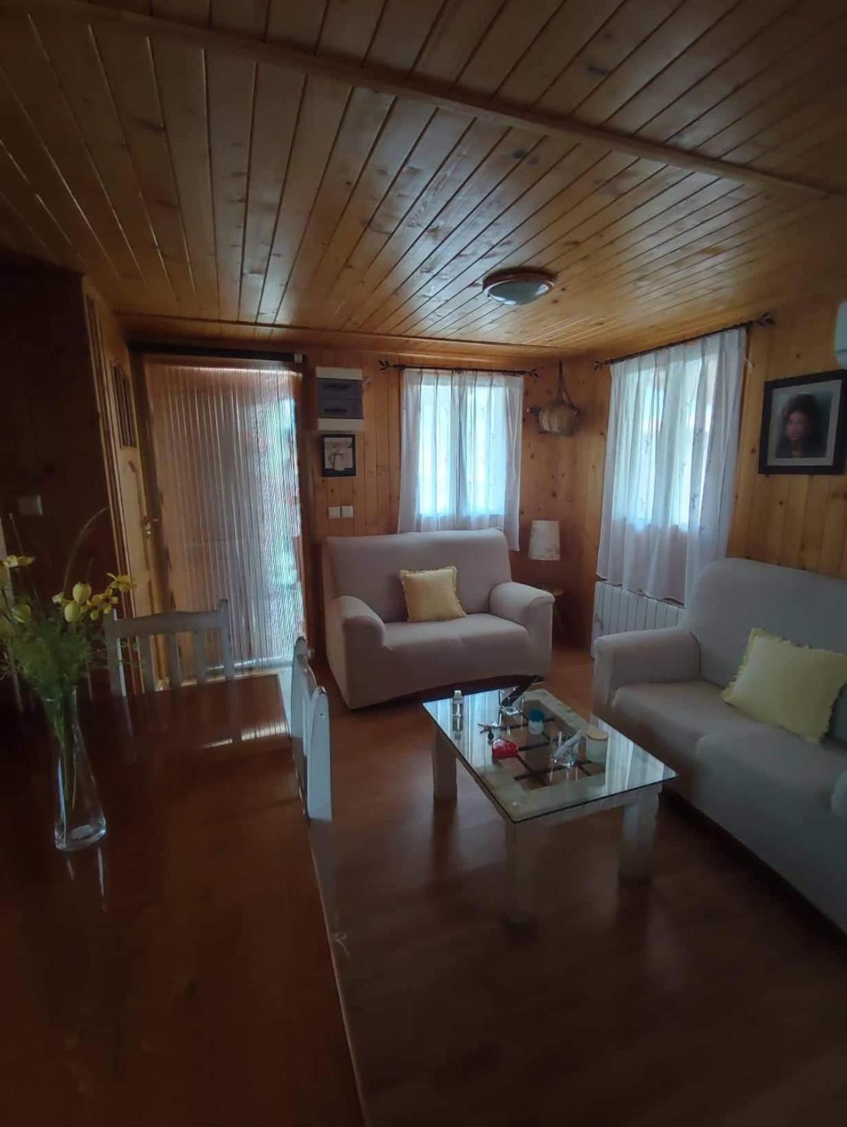Cabana De Madera Especial Y Acogedora Cardenete Room photo